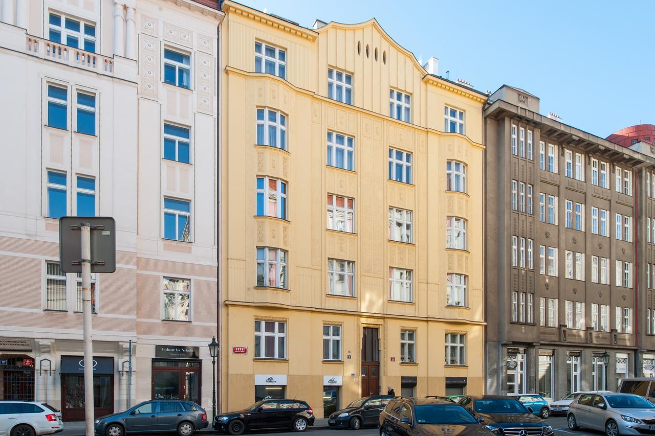 Apartament Spacious And Bright Dusni 13 *